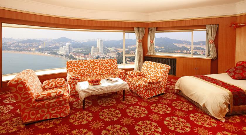 Donghai Grand Hotel Qingdao Zewnętrze zdjęcie