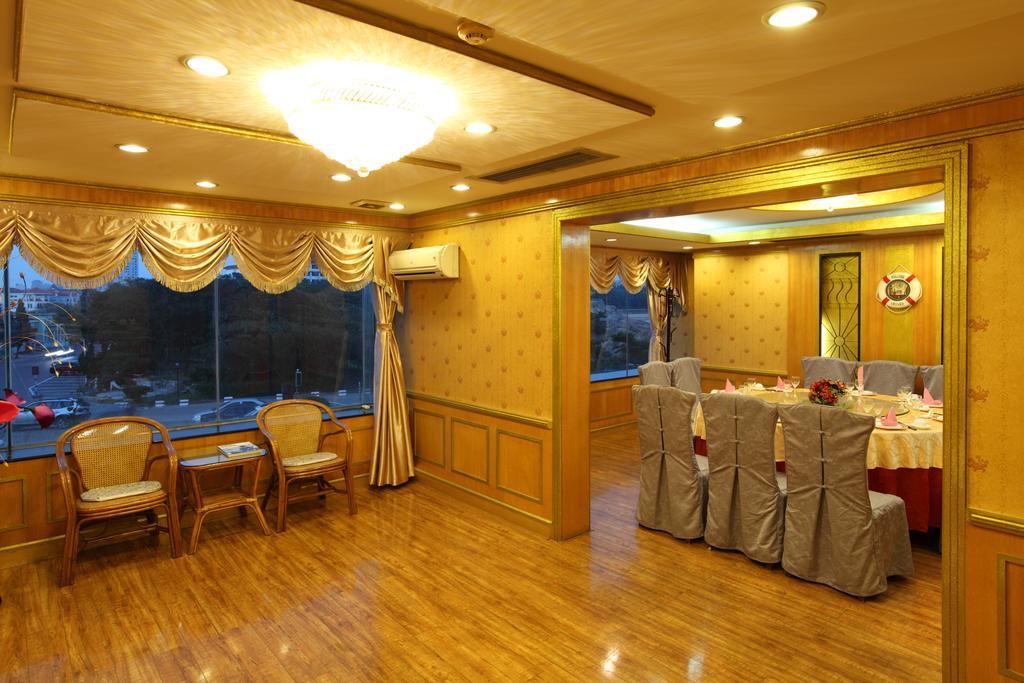 Donghai Grand Hotel Qingdao Zewnętrze zdjęcie