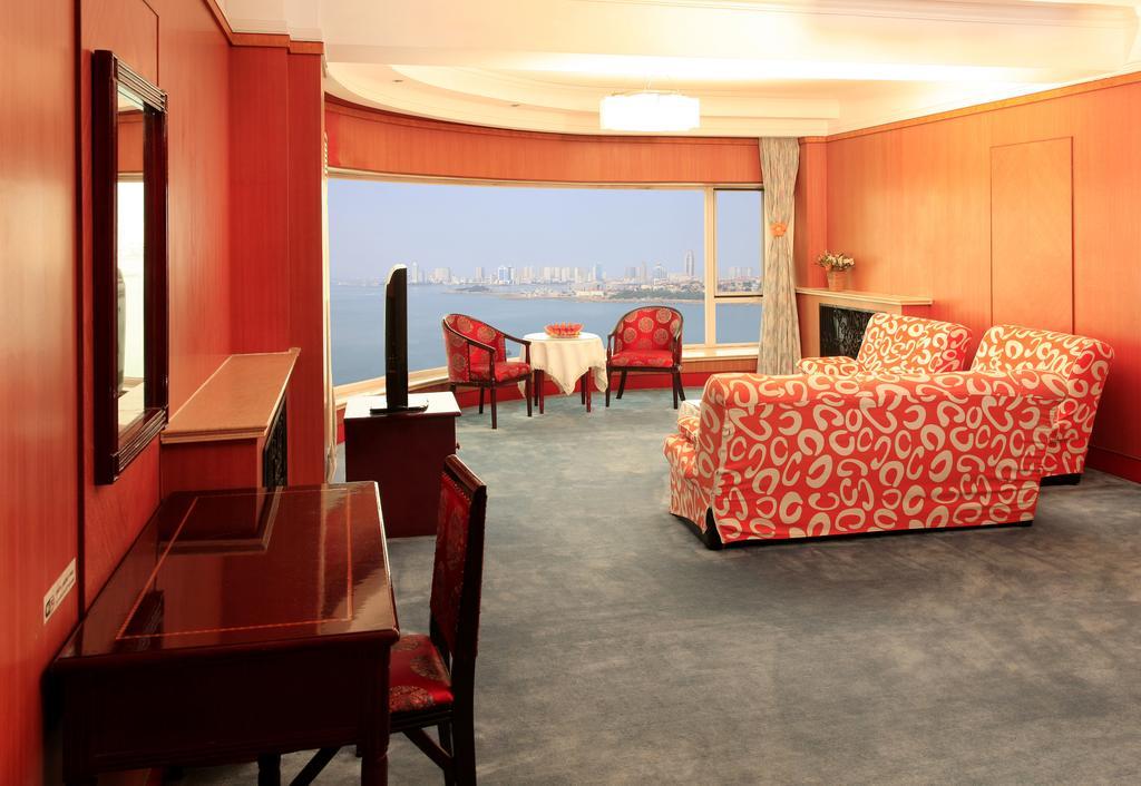 Donghai Grand Hotel Qingdao Pokój zdjęcie